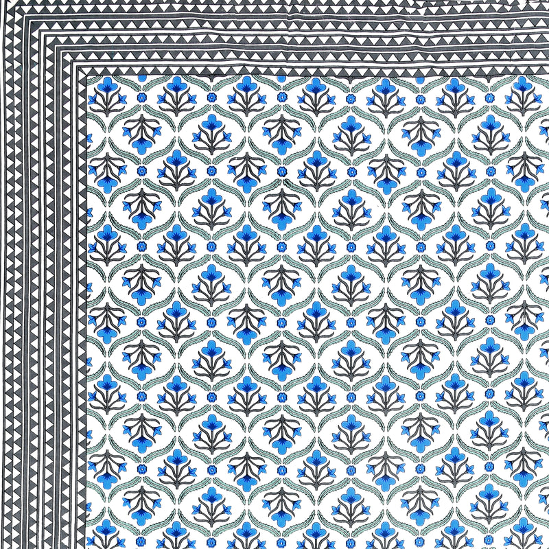 Kalakriti Indigo Charm Pure Cotton Bedsheet with 2 Pillow Covers