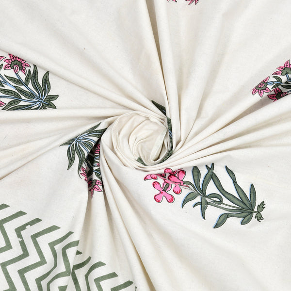 Kalakarti  Floral Pure Cotton King Bedsheet  with 2 Pillow Covers